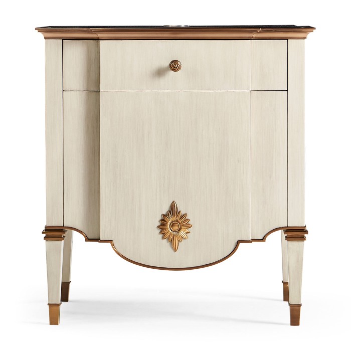 Bedside table (small) - PAI 02