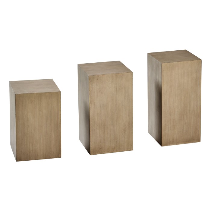 ARTWORK PLINTH