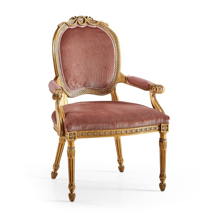 Medaillon Armchair