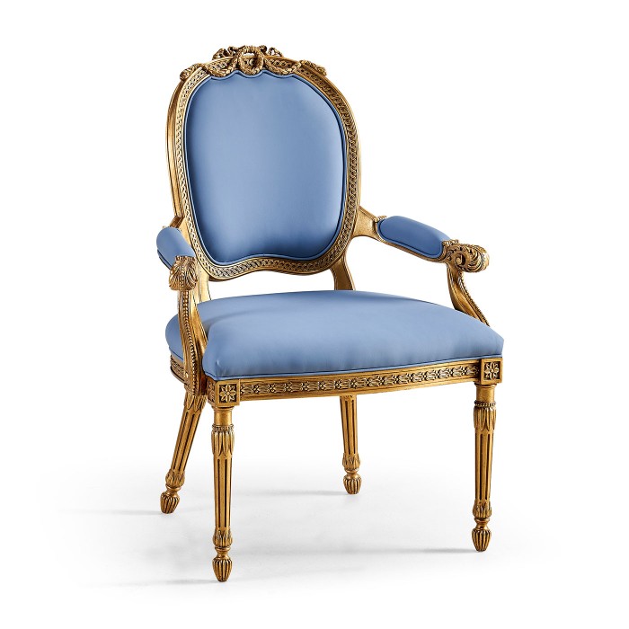 Medaillon Armchair