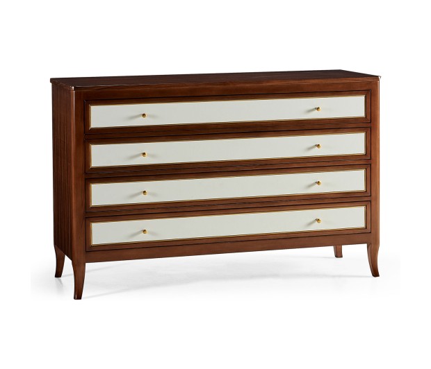 Berm Bachelors Chest