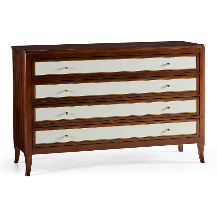 Berm Bachelors Chest