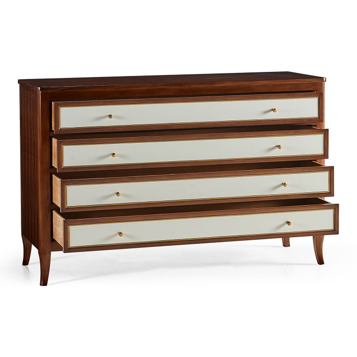 Berm Bachelors Chest