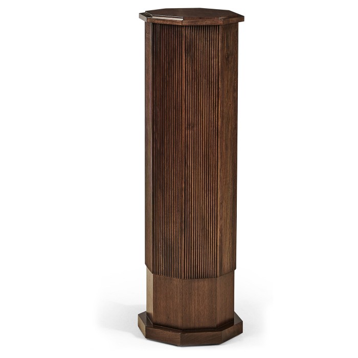 Bedroom Vase Pedestal @ Suite