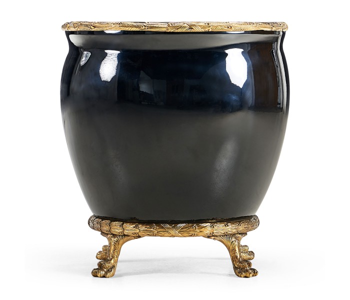 BLACK GLOSSY CERAMIC CHINESE VASE