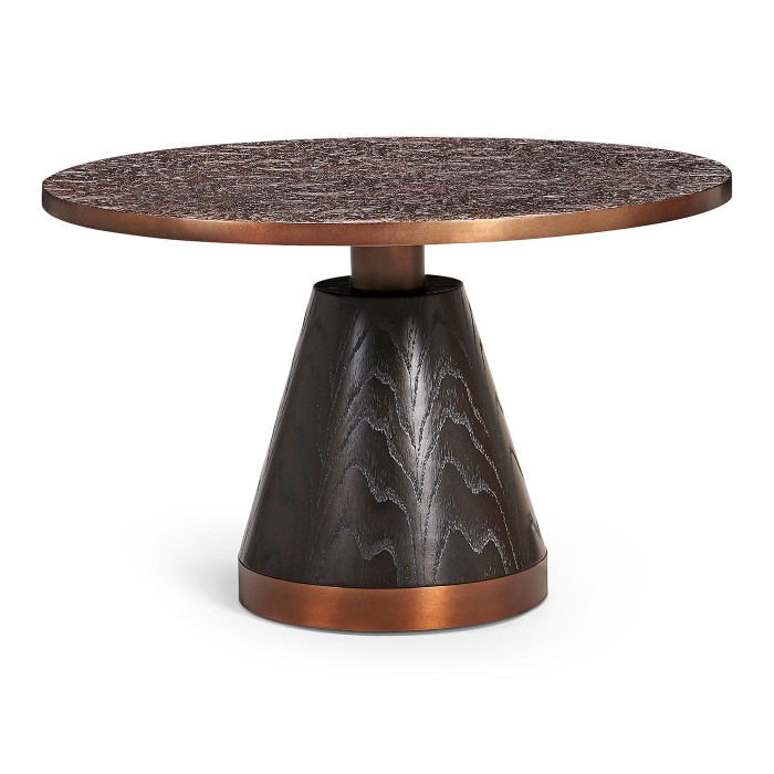 Dining Table @ King & DQ