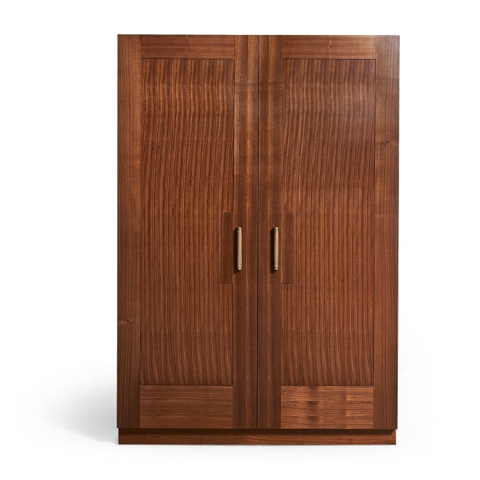 Closet @ DQ, JR-1, JR-3