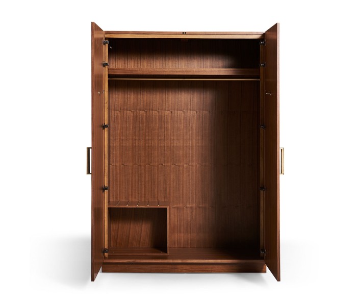 Closet @ DQ, JR-1, JR-3