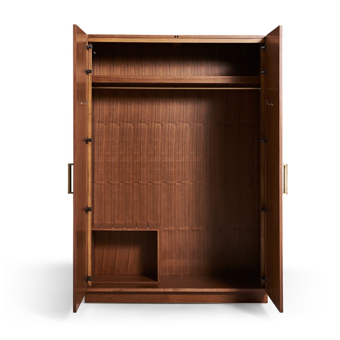 Closet @ DQ, JR-1, JR-3
