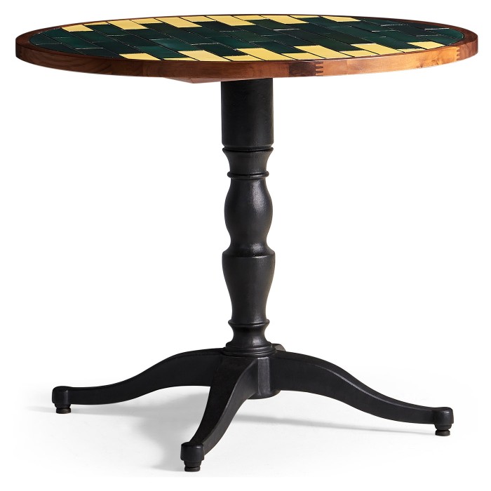 Custom Outdoor Dining Table - circle top