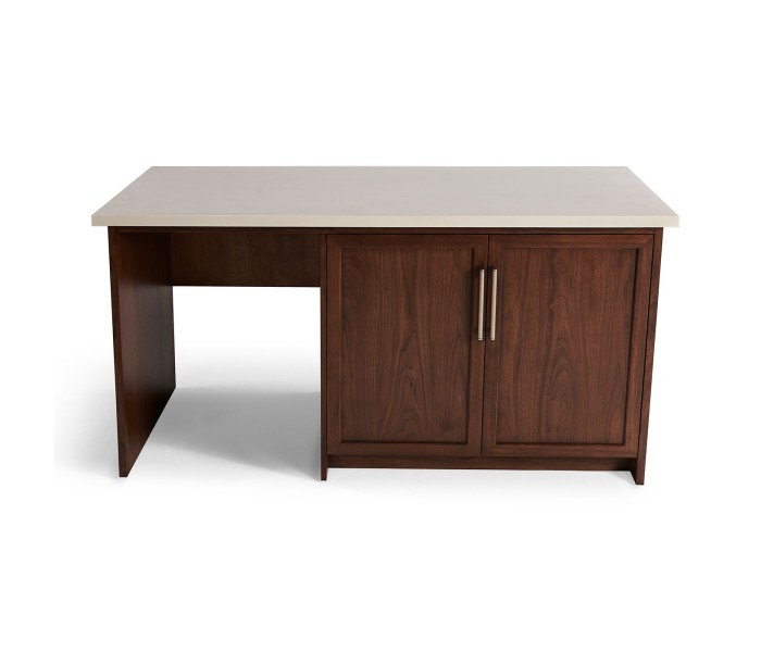 Mini bar STUDIO SUITES 72”W