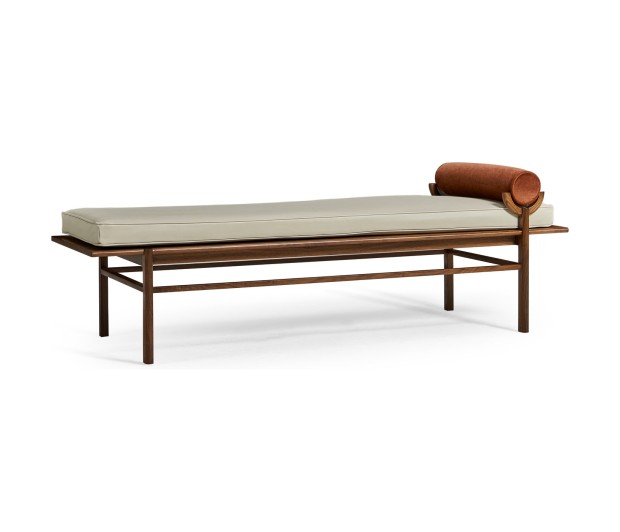 Bench (BAR) 012
