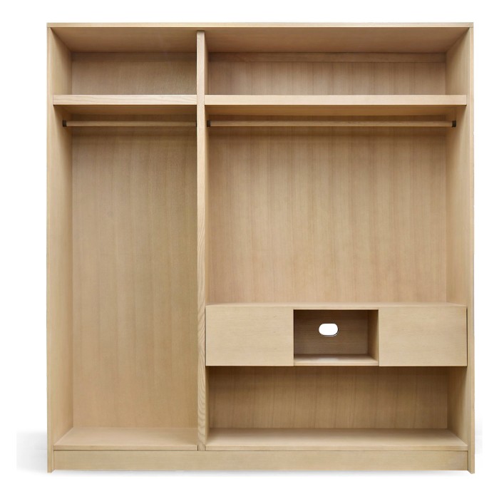 Armario en acceso - Access closet Left