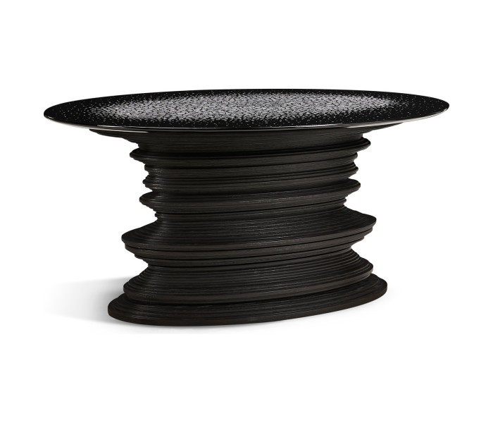 COFFEE TABLE @ MAIN LIVING - OPTION 1
