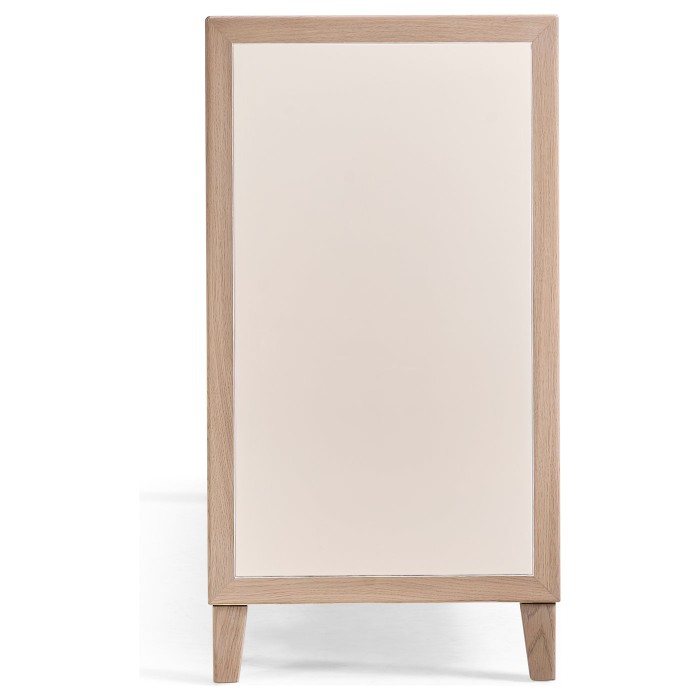 Make-up Display Table