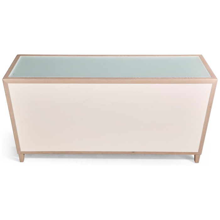 Make-up Display Table