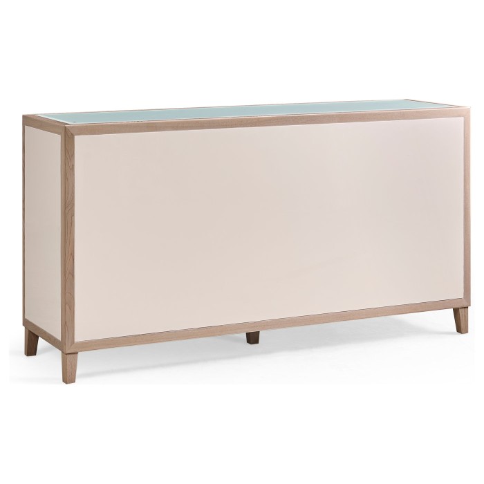 Royale Display Table