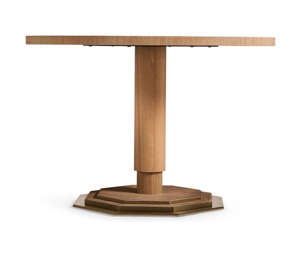 4 ROUND DINING TABLE @ HOLLYWOOD BANQUETTE & LOWER A LA CARTE