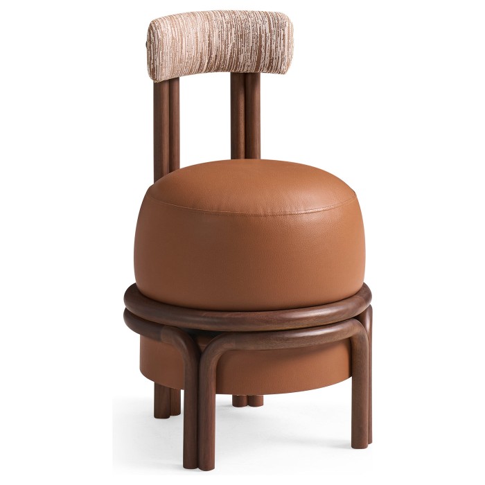 VANITY STOOL @ FEMALE CHANGING ROOM