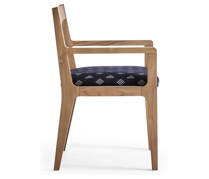 CHAIR OUTDOOR