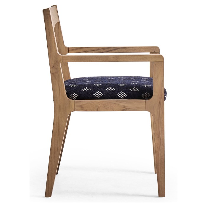 CHAIR OUTDOOR