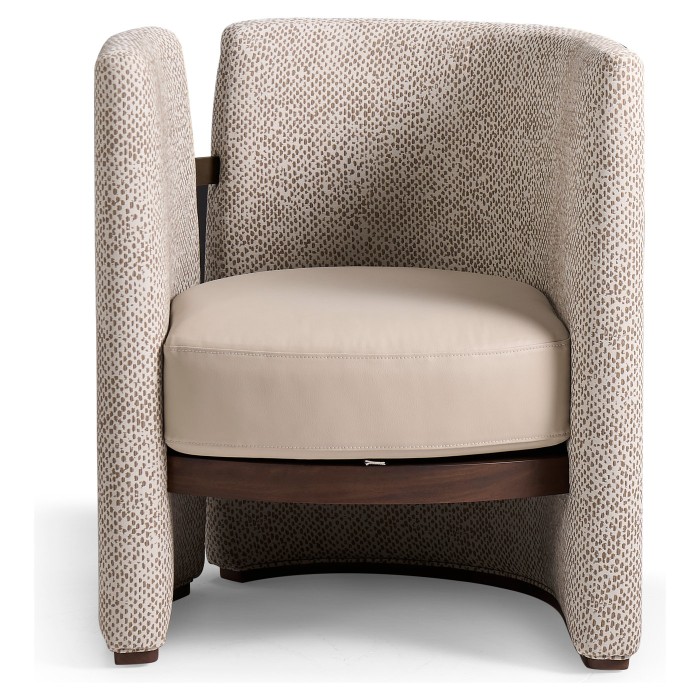 ARMCHAIR @ CYROTHERAPHY AREA