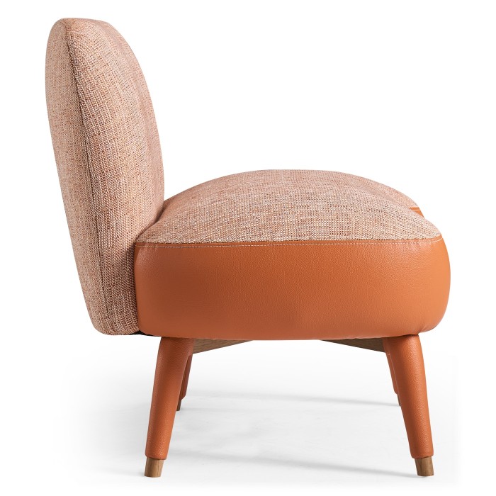 Lounge Chair Type 2