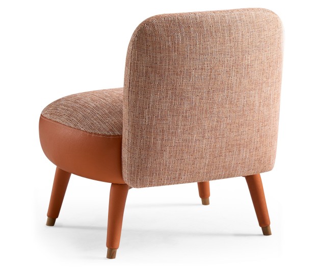 Lounge Chair Type 2