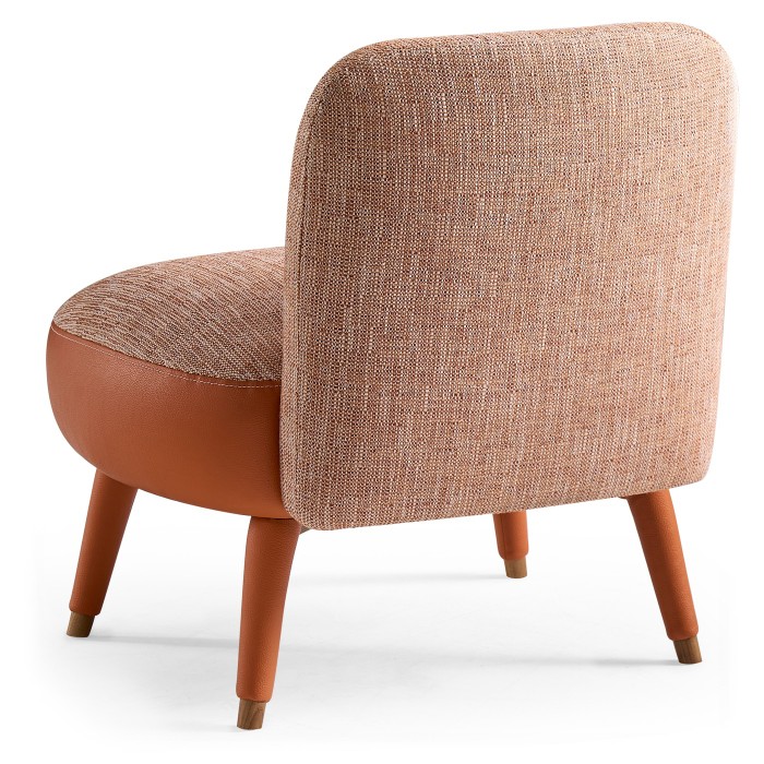Lounge Chair Type 2