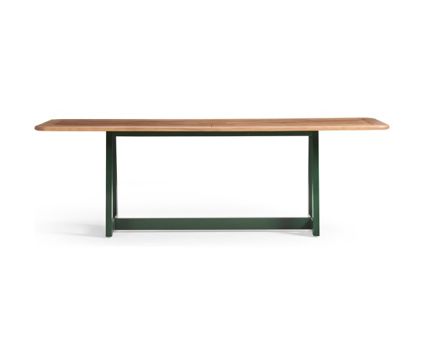 OUTDOOR DINING TABLE TYPE A