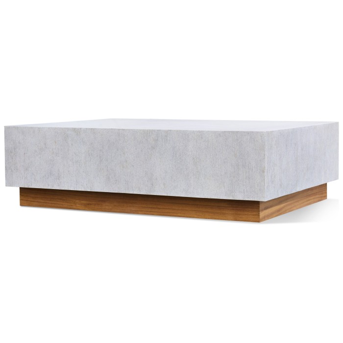 OUTDOOR COFFEE TABLE