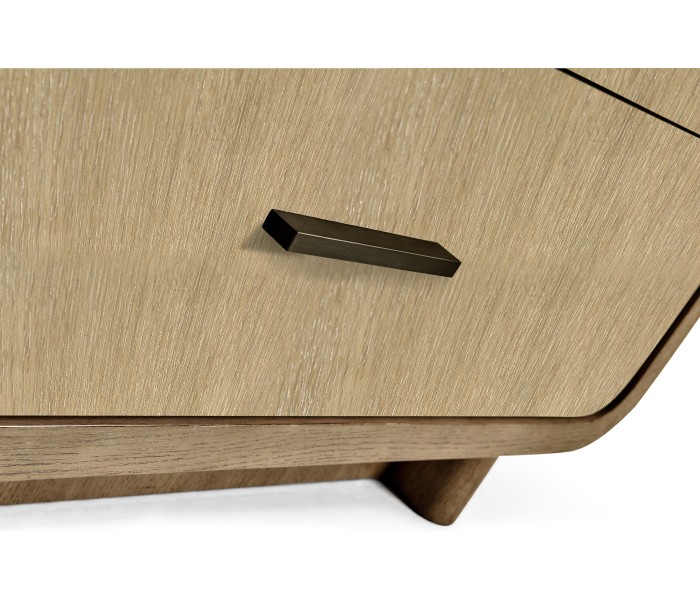 Cambrio Tall Chest