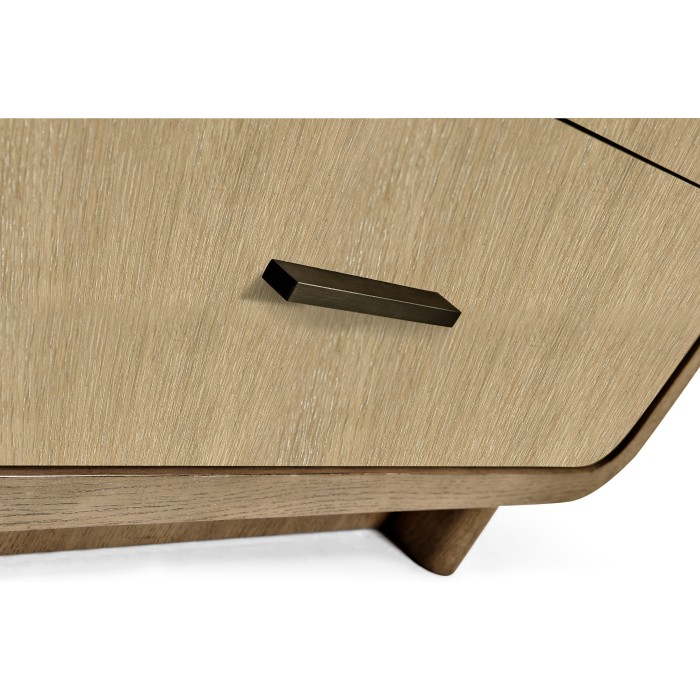 Cambrio Tall Chest