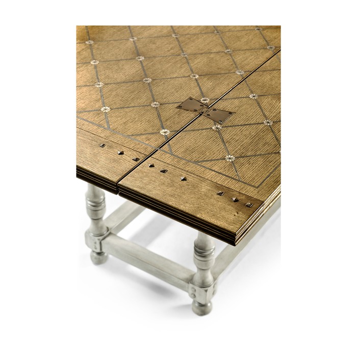 Dielectric Hunt Table