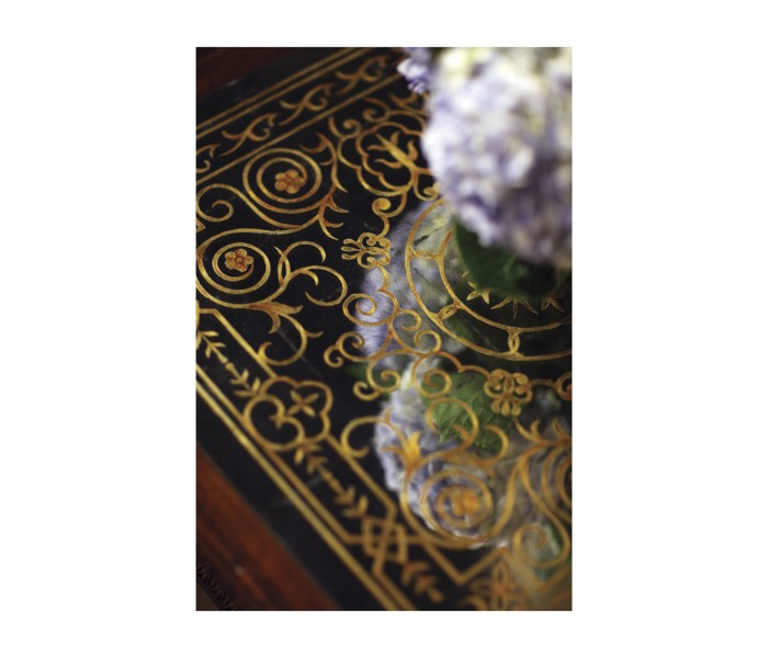 Venetian side table