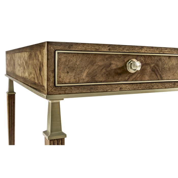 Barcelona Desk