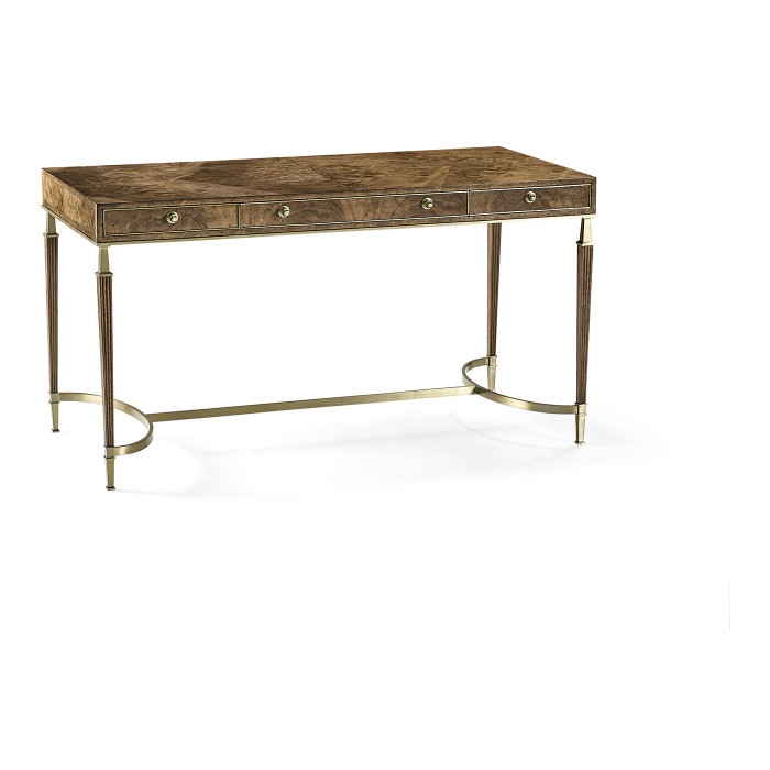 Barcelona Desk