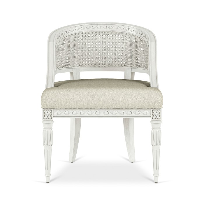 Pannus Vanity Chair