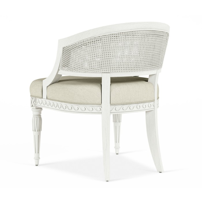 Pannus Vanity Chair