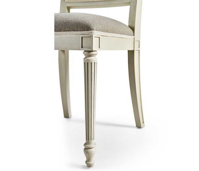 Flare Uph. Side Chair Flared Top