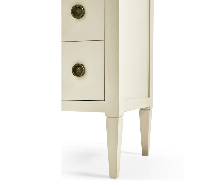 Petite Chest of Drawers