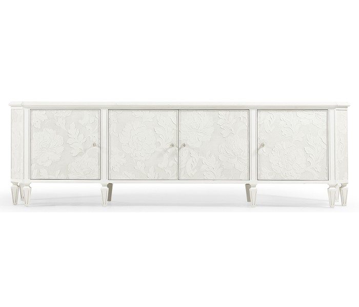 Mammatus Entertainment Console