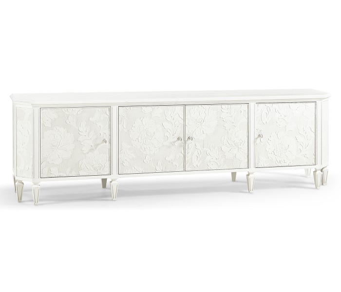 Mammatus Entertainment Console