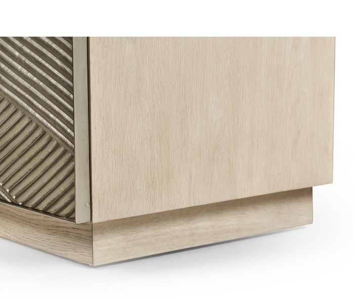 Capillary Cast Metal Dresser