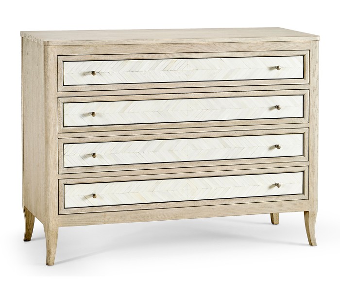 Berm Bachelors Chest