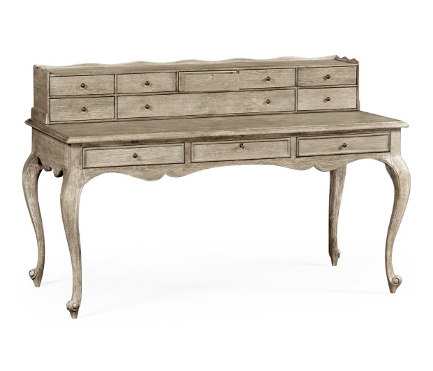 Arles Desk