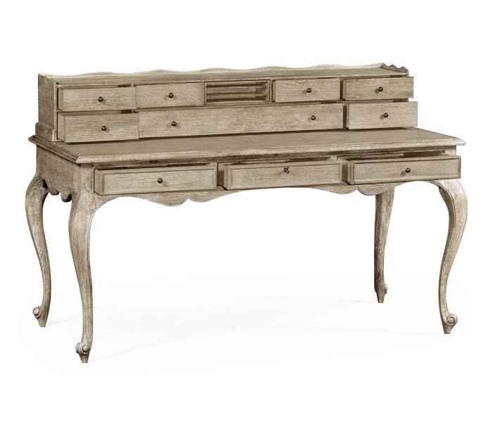 Arles Desk