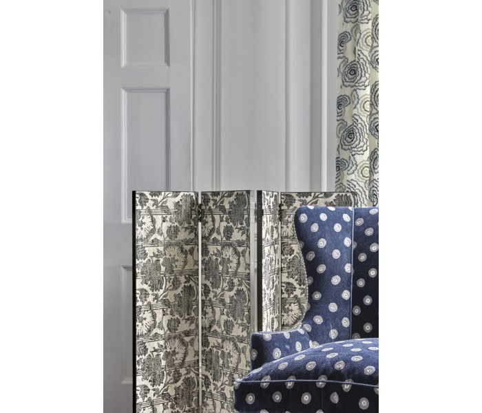 Octavian White & Blue Screen Panels