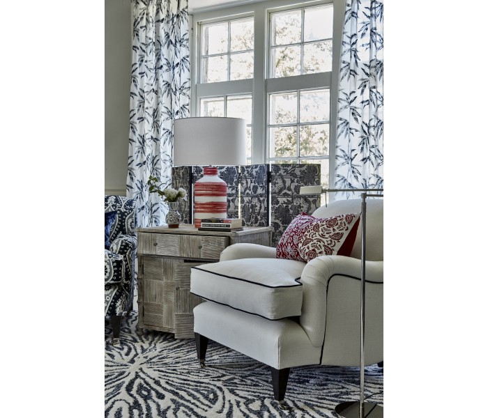 Octavian White & Blue Screen Panels